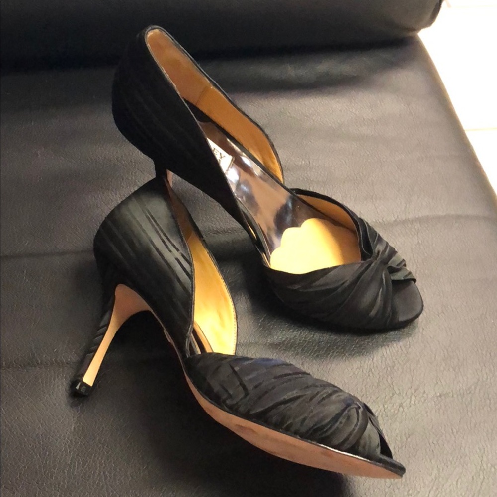 Badgley Mischka black heels 👠